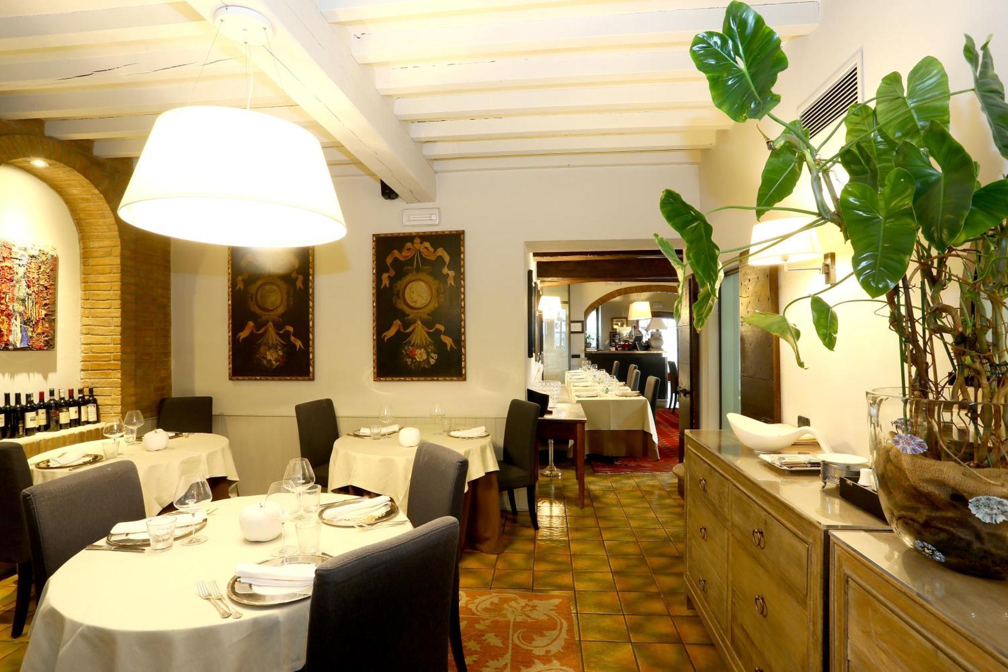 Locanda Stella D'Oro Soragna Buitenkant foto