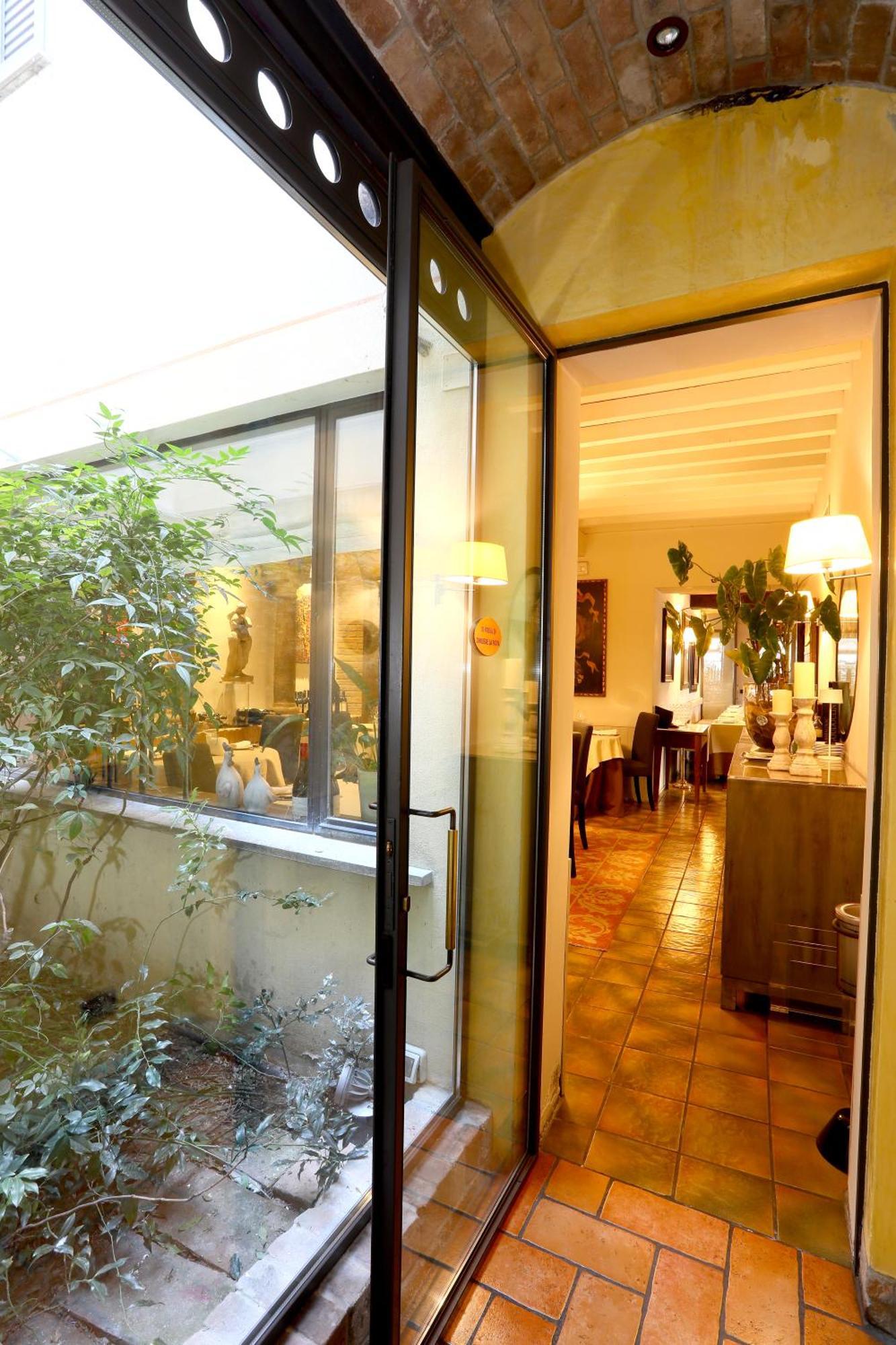 Locanda Stella D'Oro Soragna Buitenkant foto