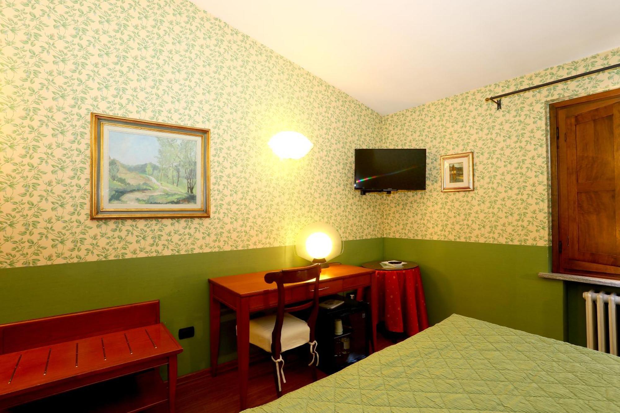 Locanda Stella D'Oro Soragna Buitenkant foto