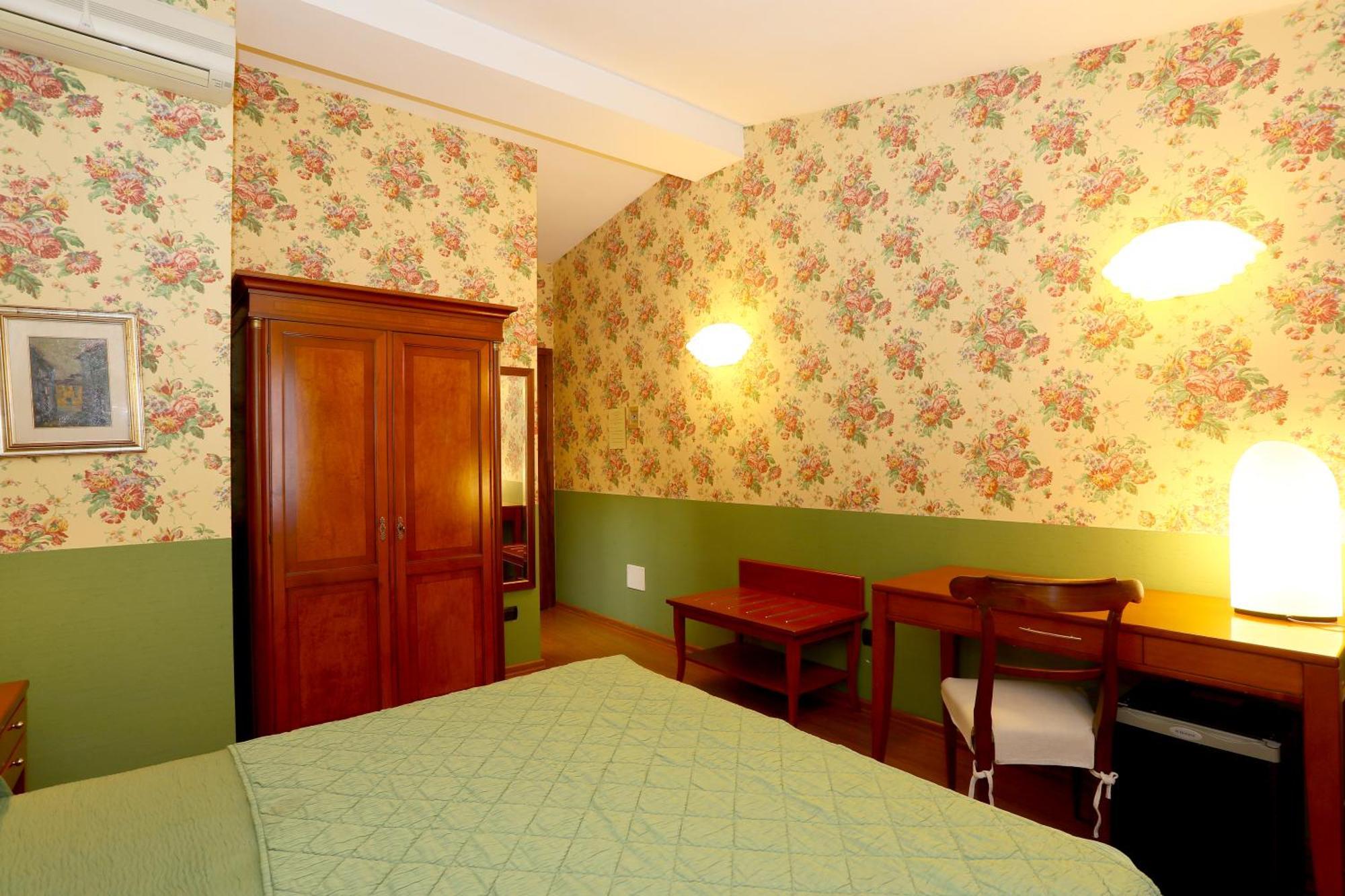 Locanda Stella D'Oro Soragna Buitenkant foto